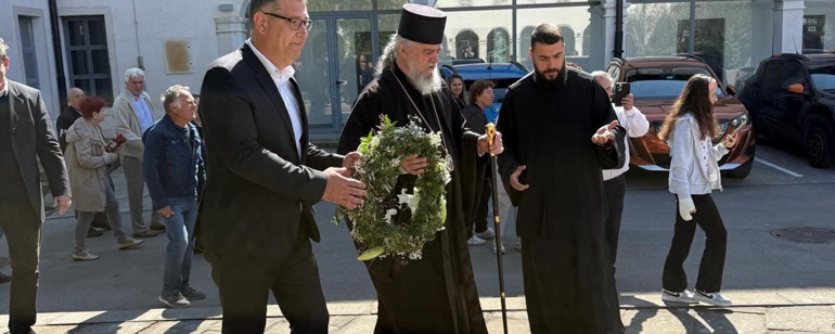 mnimosino kapodistrias 1