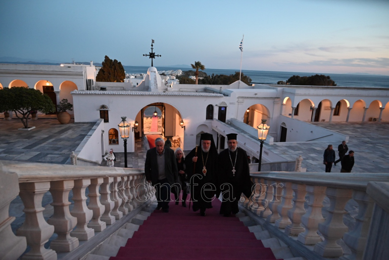 nimfios tinos 1