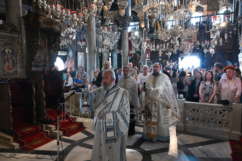 tinos pentikosti 17