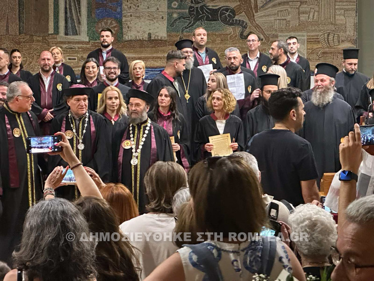 apofoitisi theologia 1