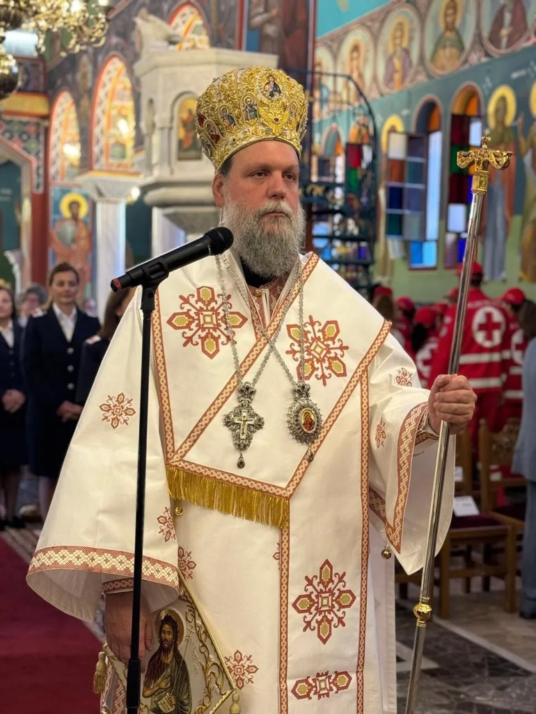 apotomi nea filadelfeia 1