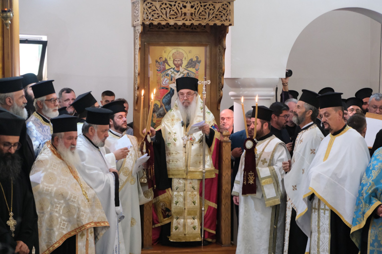 enthronisi argirokastrou 1