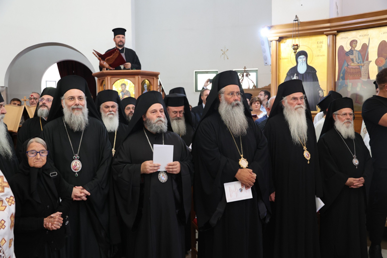 enthronisi argirokastrou 1