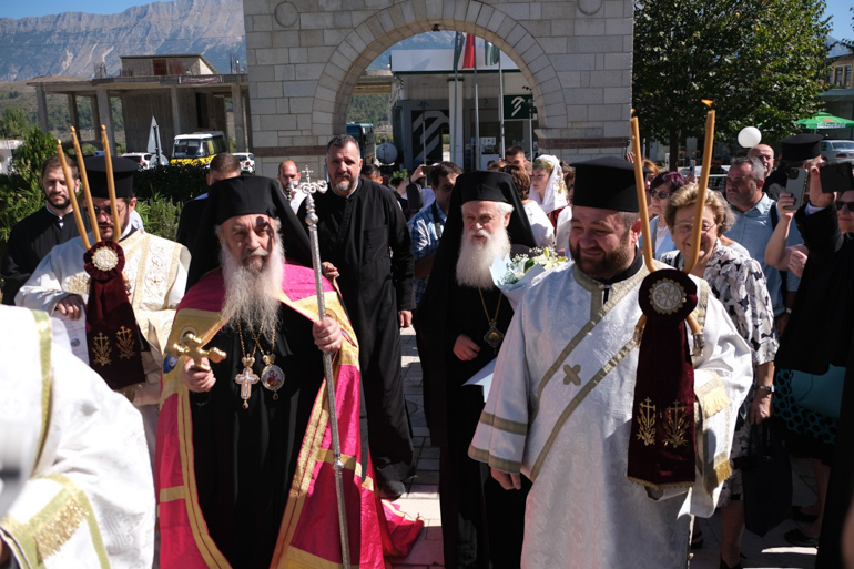 enthronisi argirokastrou 1