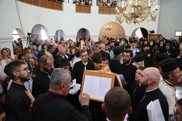 enthronisi argirokastrou 1
