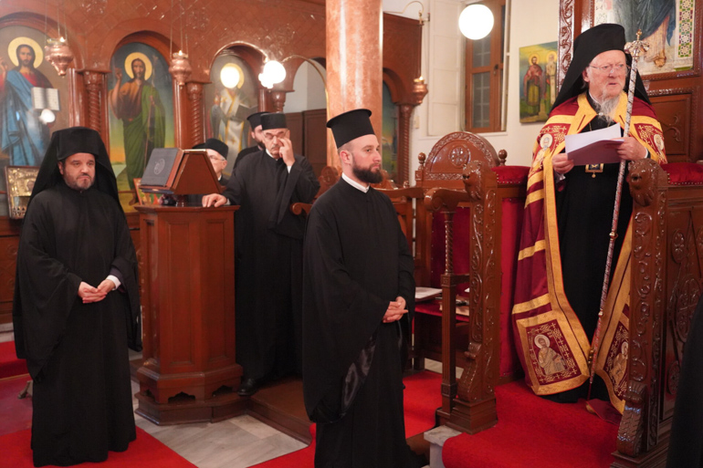 esperinos agiou mina fanari 1