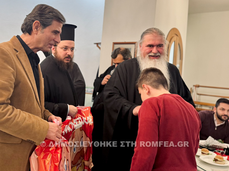 xmas ekdilosi kalamaria 1