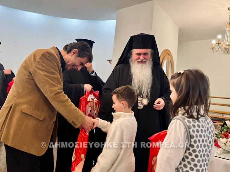 xmas ekdilosi kalamaria 16