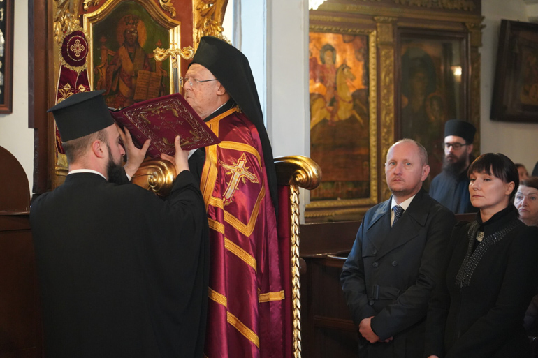 oikoymenikos samarsikiou 2