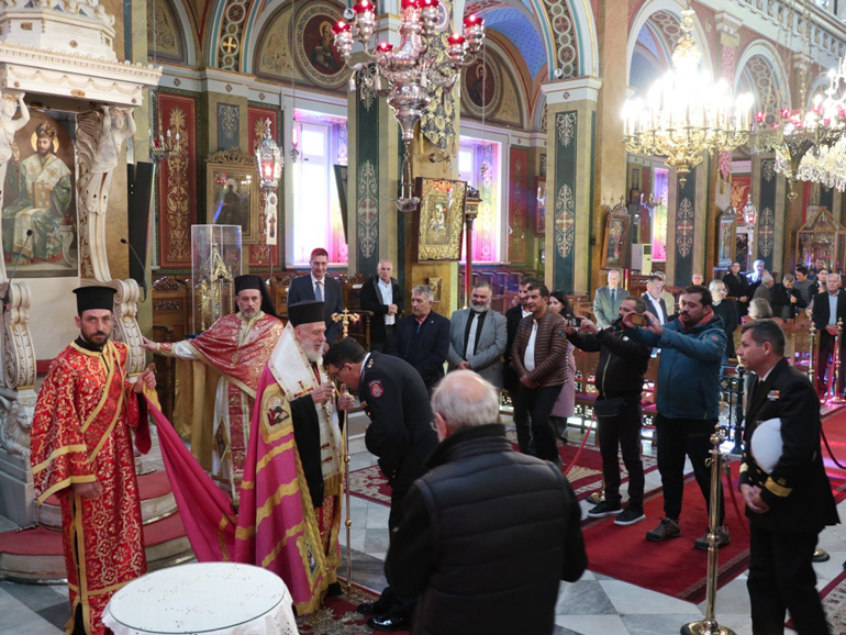 pyrosbestes syros 1