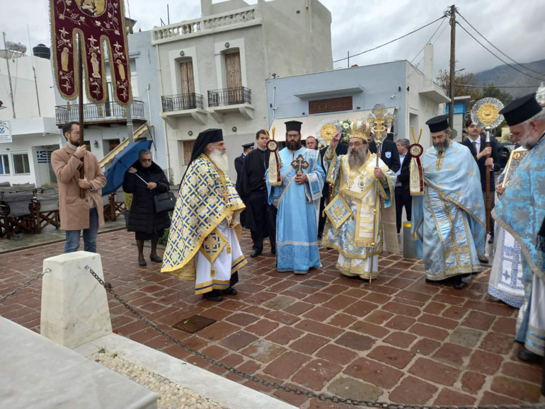 nikolaos xiou 4