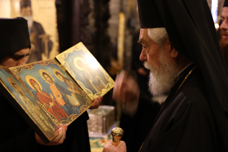 trikorfo agios serafeim 1