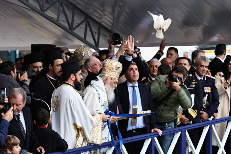 theofaneia peiraias 1