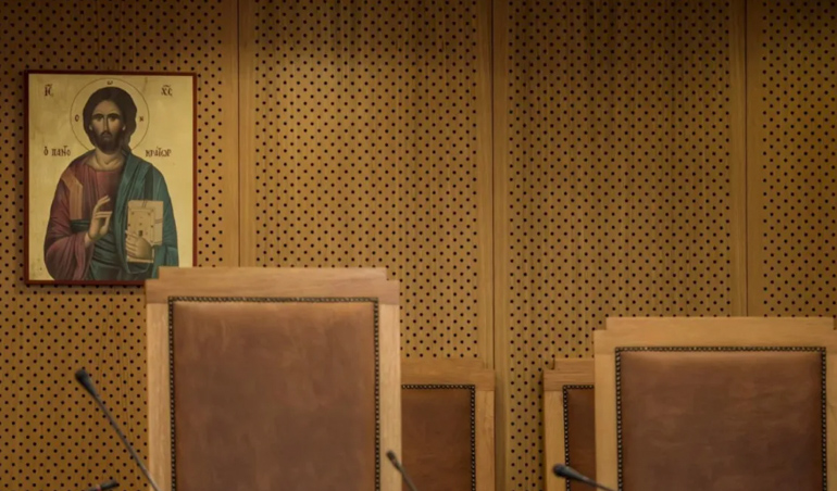 eikones dikastiria 5