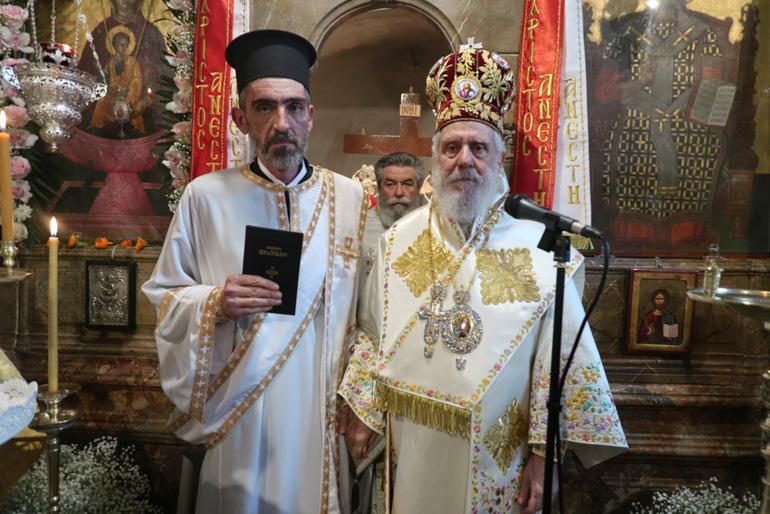 zoodoxos pigi andros 1