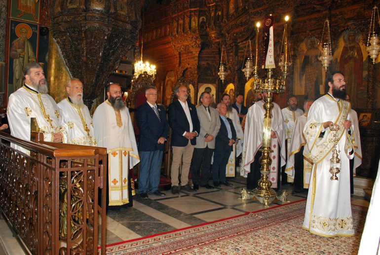 esperinos nea smirni ag foteini 1