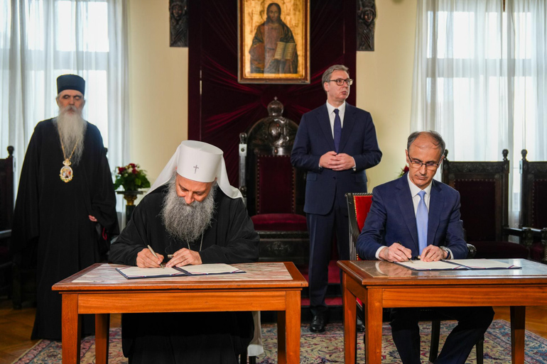 mnimonio serbia boutsits 1