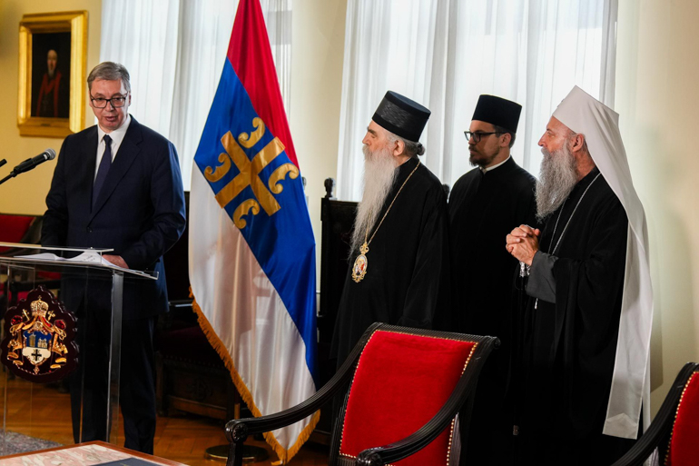 mnimonio serbia boutsits 1