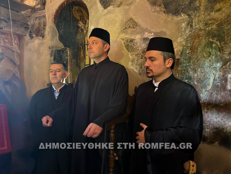 mnimi sto mistra 1