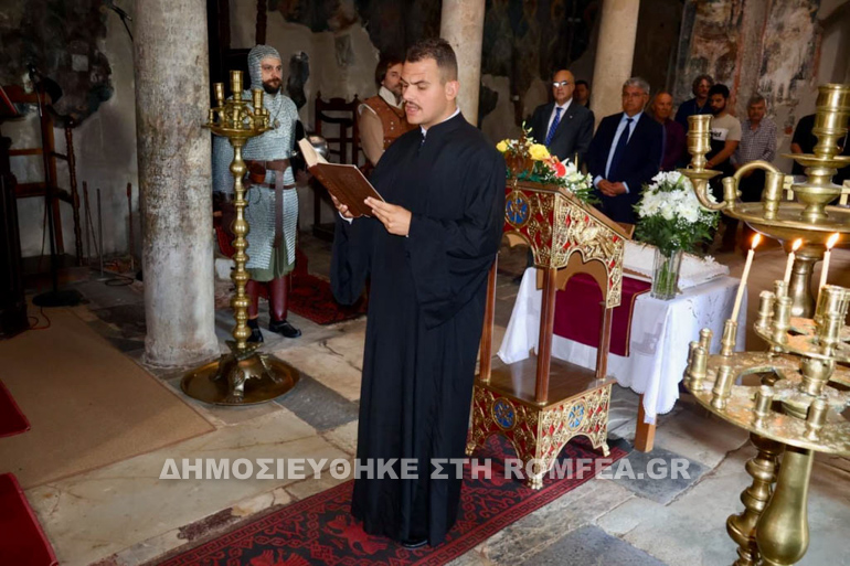 mnimi sto mistra 1