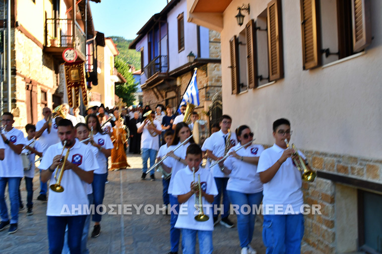 arnaia ipodoxi klisoura 12