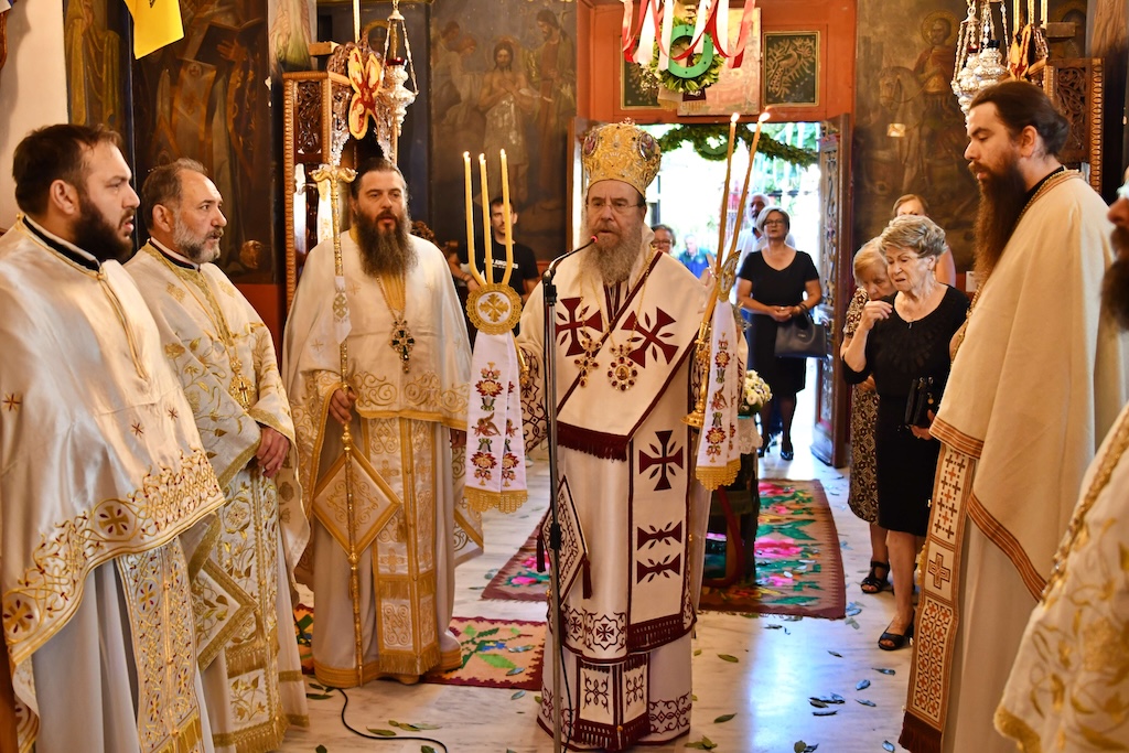 arnai agioi anargiroi