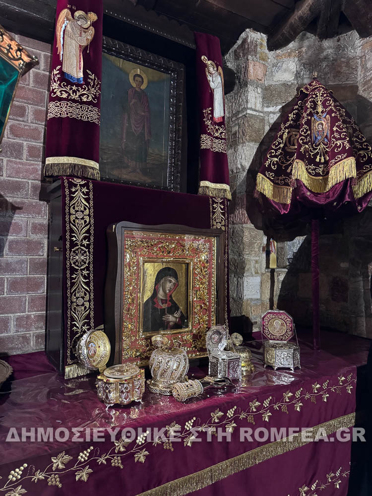 kokkinara ag panteleimonas 11