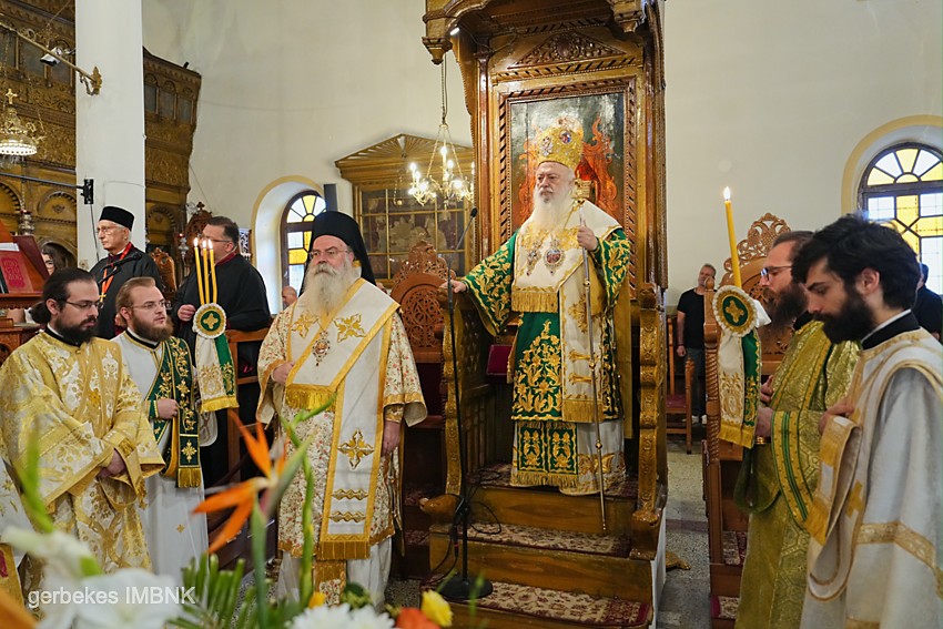 pollioyxos naoysas