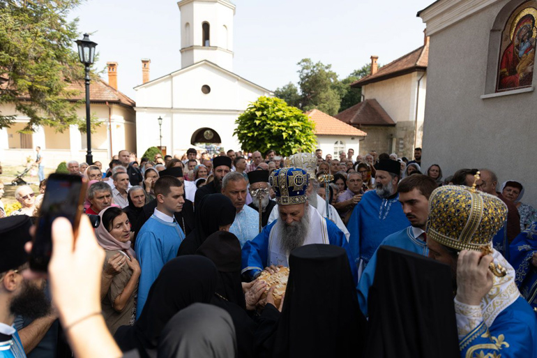koimisi serbias 17