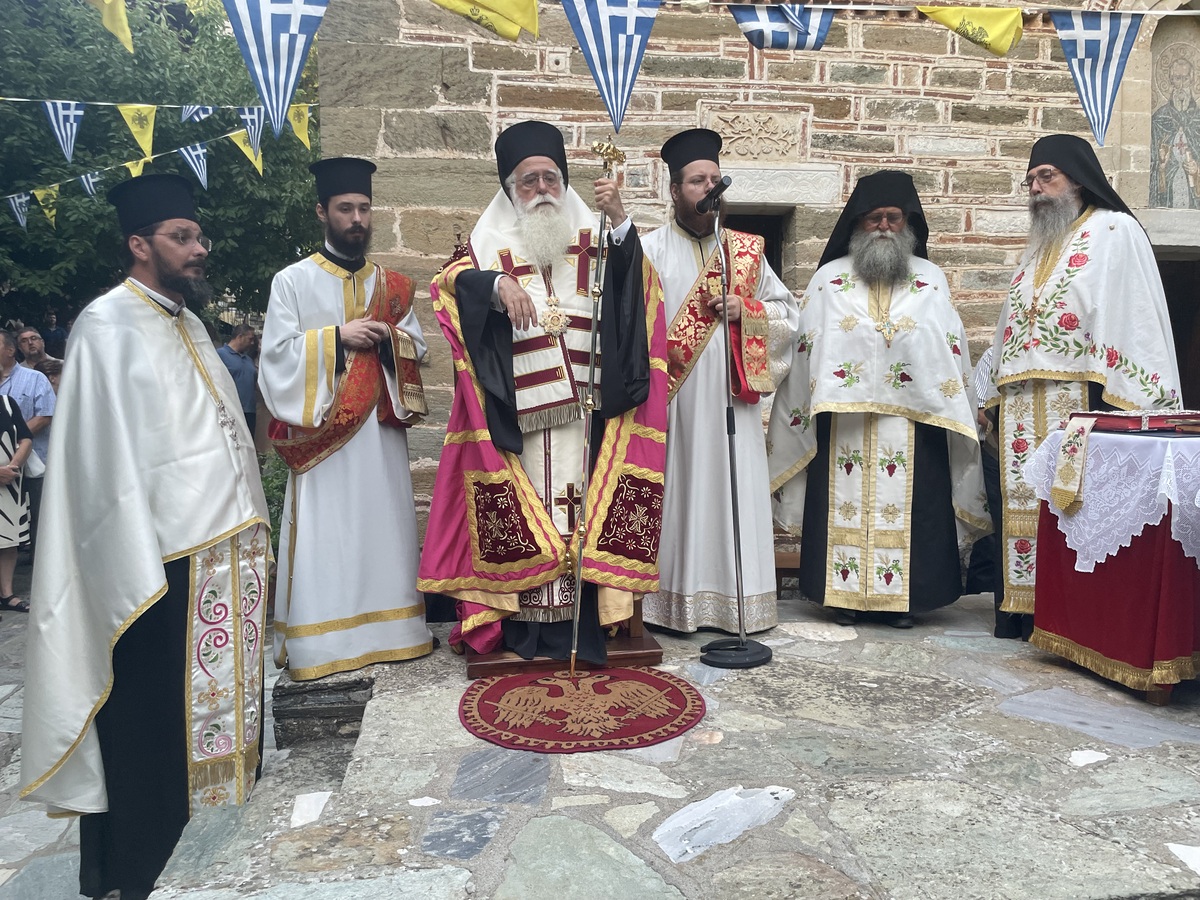 panigyrise-to-monastiri-tou-agiou-lavrentiou-sto-pilio