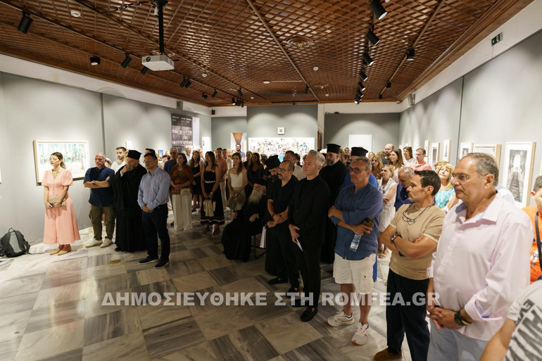 theomitorika ydra 8