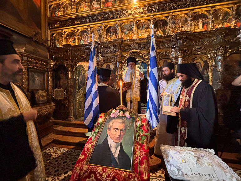 mnimosino kapodistria kerkira 4