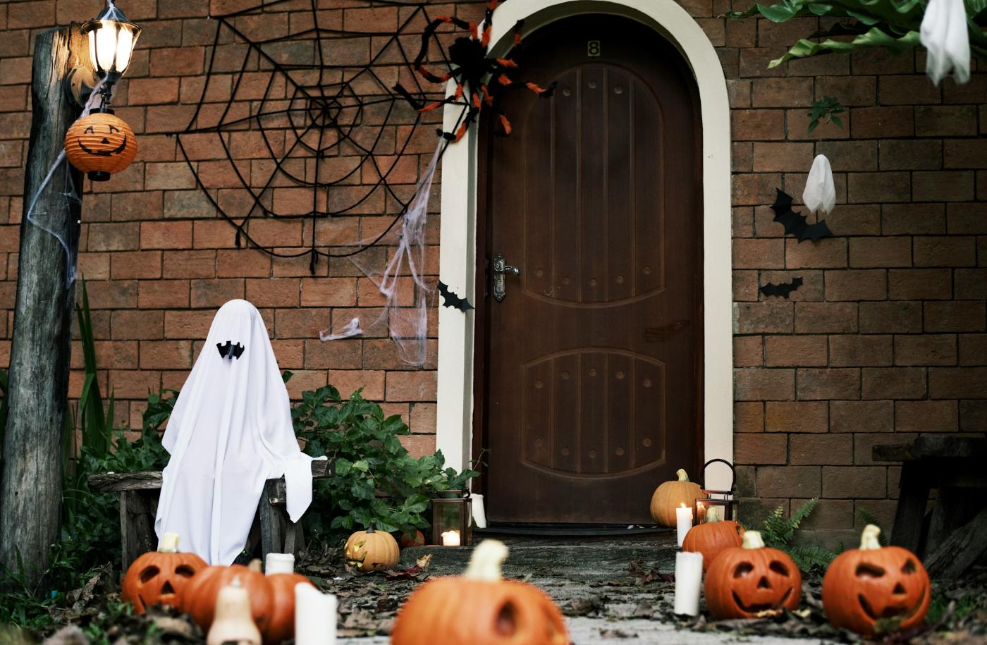 i-eisvoli-tou-halloween-stin-patrida-mas