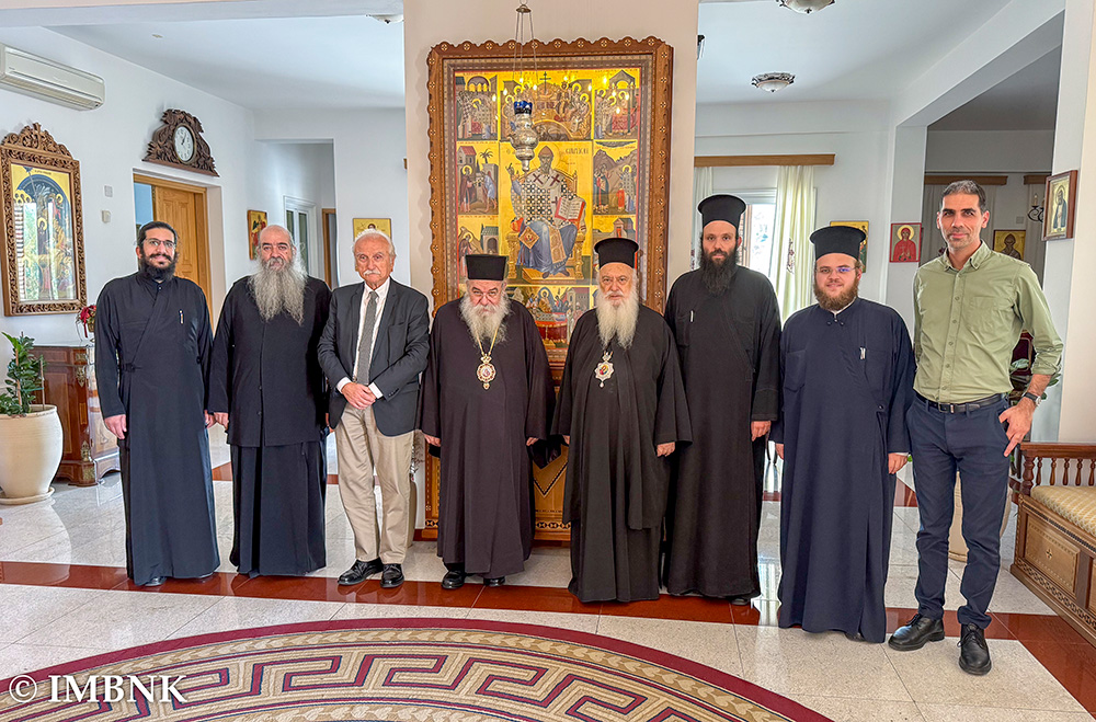 stin-kypro-o-mitropolitis-veroias-foto