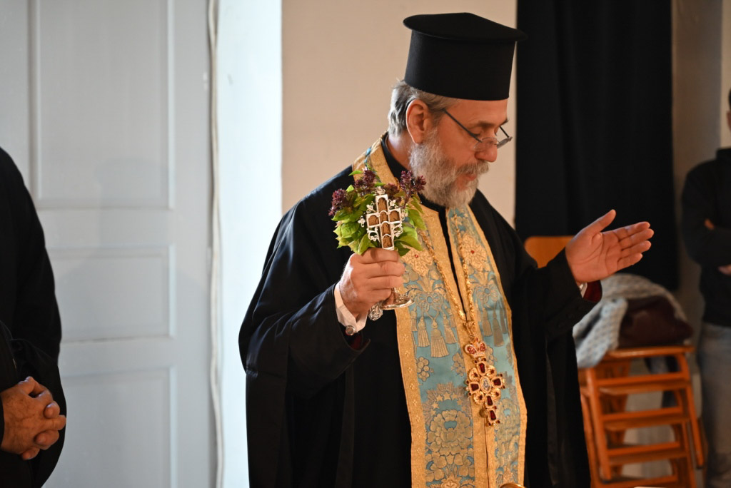 agiasmoi-gia-tin-nea-xronia-stin-niso-tino