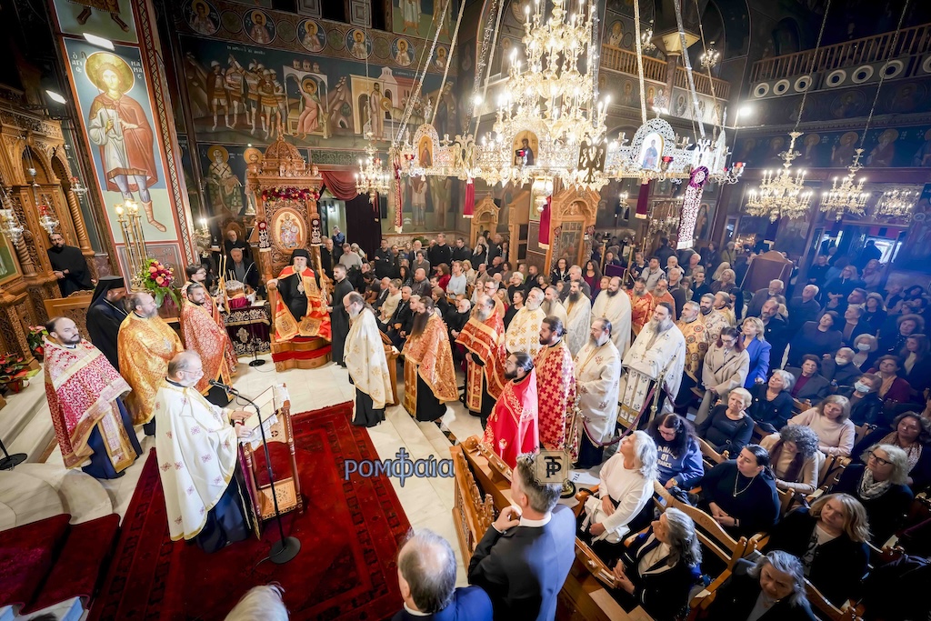 panigyrikos-esperinos-tou-agiou-dimitriou-sto-vyrona-foto