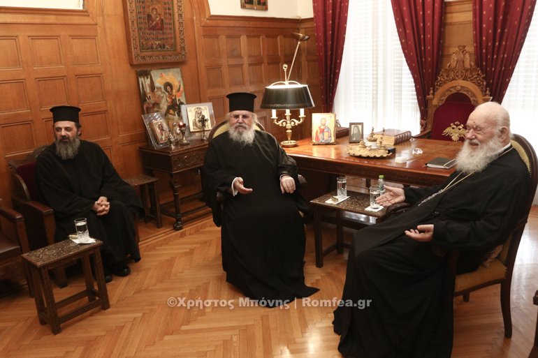 oi-episkopoi-asteriou-kai-neoxoriou-ston-arxiepiskopo
