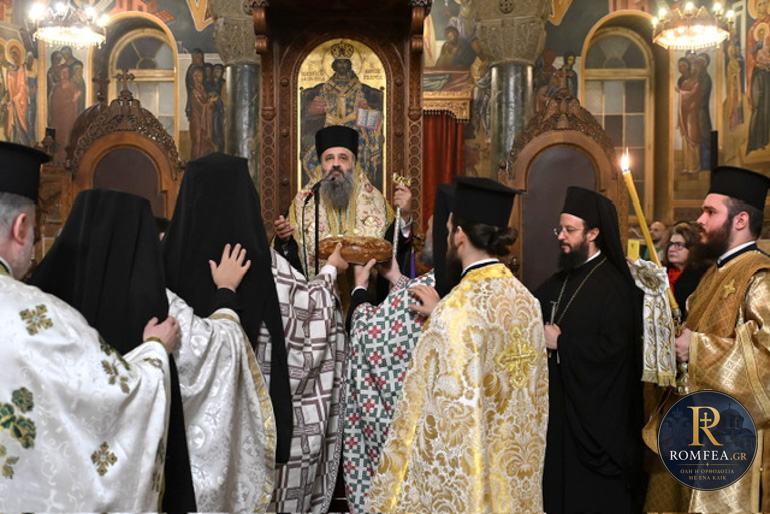 o-esperinos-tou-agiou-dionysiou-polioyxou-athinon-sto-kolonaki