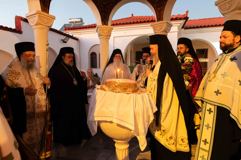 ipodoxi timia kara kalamata 13