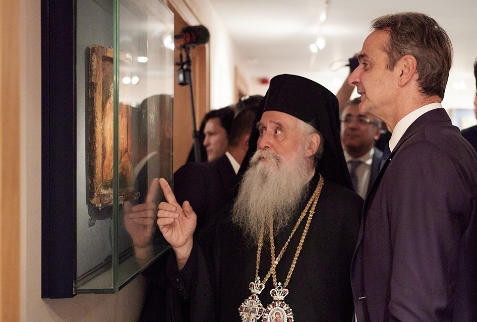 me-ton-arxiepiskopo-sina-symeon-epikoinonise-o-prothypourgos