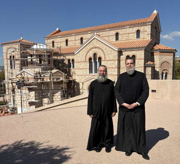o-rethymnis-prodromos-sto-ioniko-kentro-tis-i-m-neas-ionias