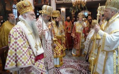 Λαμπρό συλλείτουργο για την Αγία Χρυσή (ΦΩΤΟ)