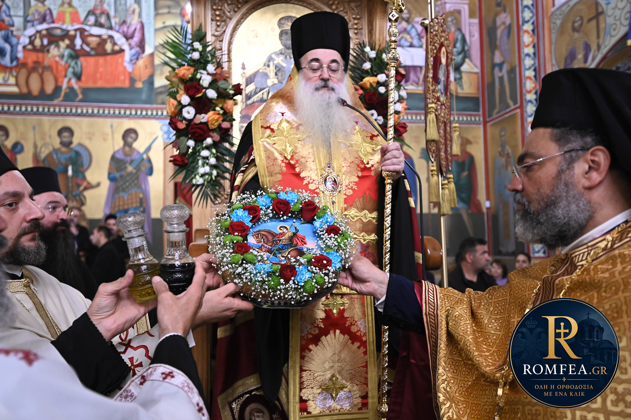 xristianoupoleos-o-agios-dimitrios-mas-prosferei-to-myro-tis-elpidas