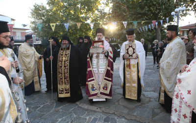 Η Ελάτεια υποδέχθηκε την Τιμία Κάρα του Αγίου Παρθενίου