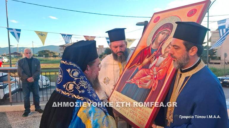 antigrafo-tis-panagias-portaitissas-sto-i-n-agias-varvaras-agriniou