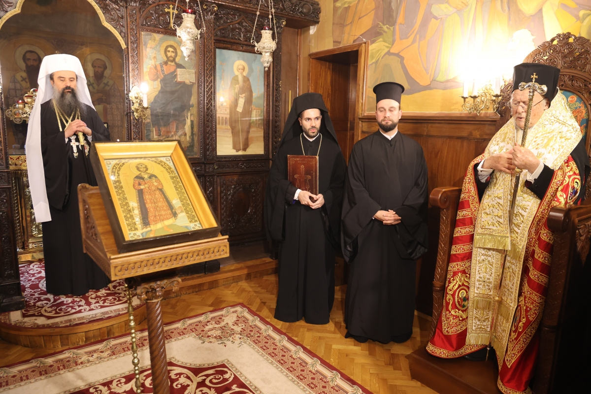 sti-sofia-o-oikoumenikos-patriarxis-vartholomaios