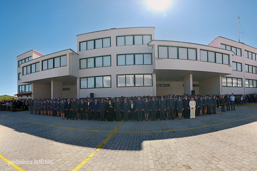 teleti-aponomis-ptyxion-sti-sxoli-astyfylakon-naoysis-foto