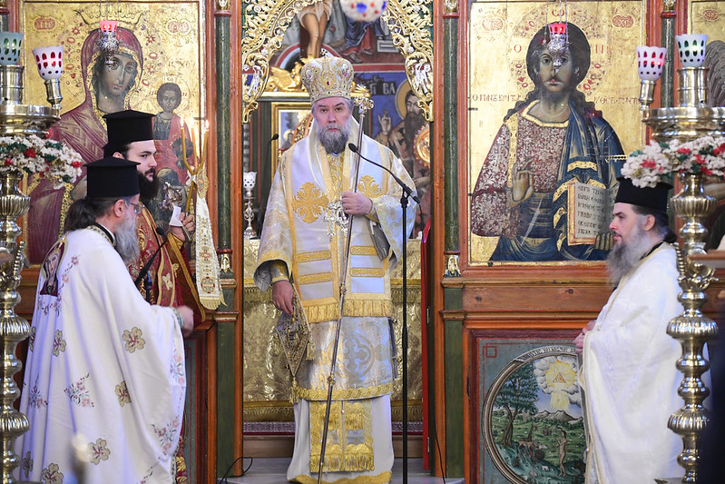 serron-theologos-o-xrysos-kanonas-tis-zois-foto