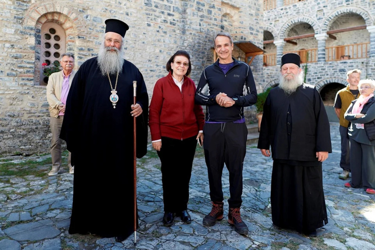prothypourgos-stin-i-m-agiou-dionysiou-en-olympo
