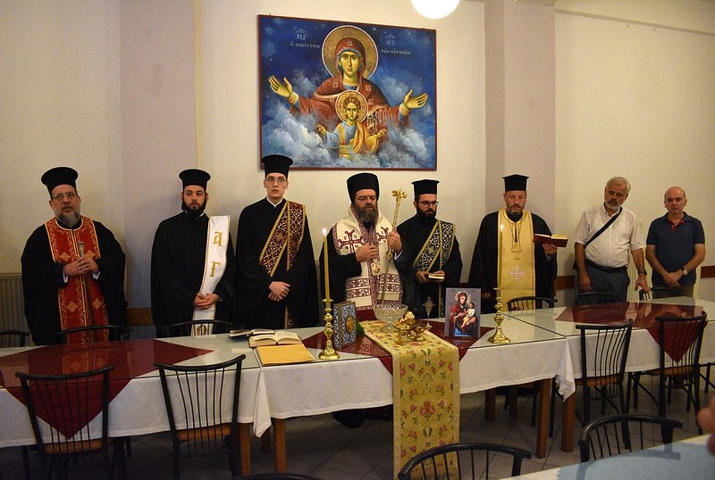 agiasmos-stin-sxoli-vyzantinis-mousikis-i-m-maroneias-foto
